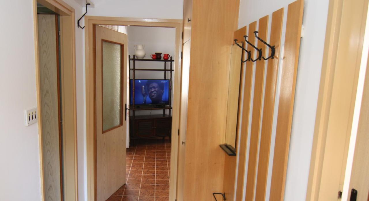 Holiday House Palma Dobrinj Εξωτερικό φωτογραφία